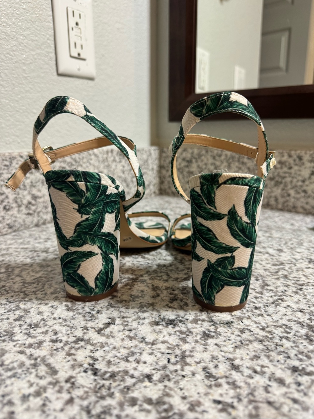 Gianni Bini Green Leaf Print Block Heel Sandals - Picture 3 of 4
